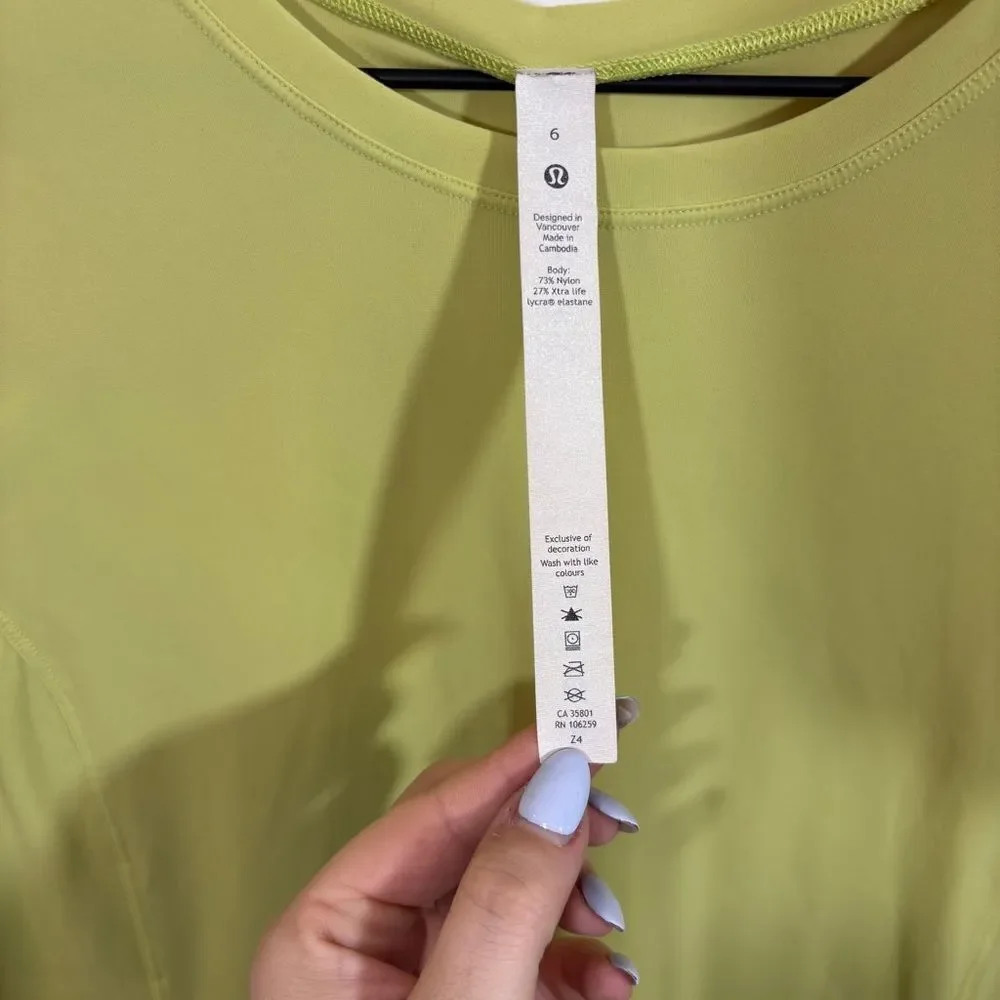 Lululemon shirt with side ventilation holes | size 6
